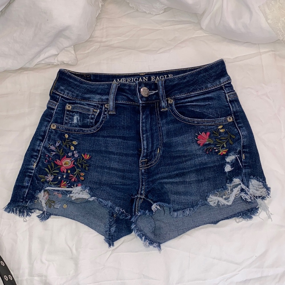 American Eagle short shorts // Stretchy Jean Short
